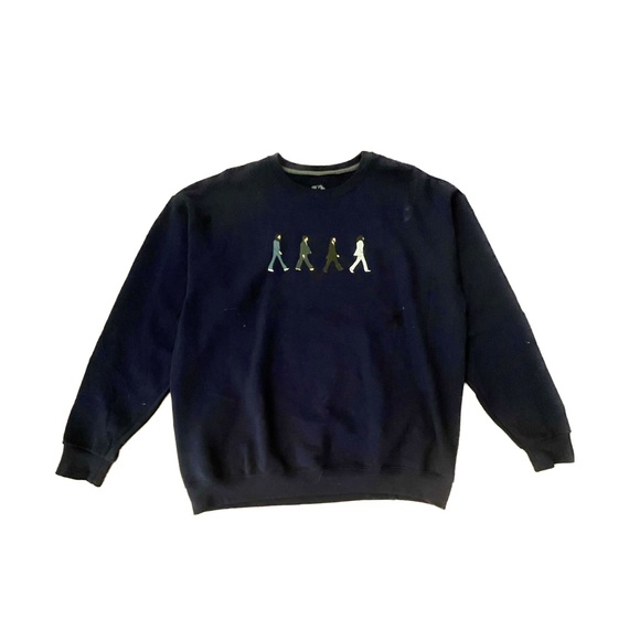 Fruit Of The Loom crewneck sweatshirt w/the Beatles Abbey road cover/Vinatge - Picture 2 of 5